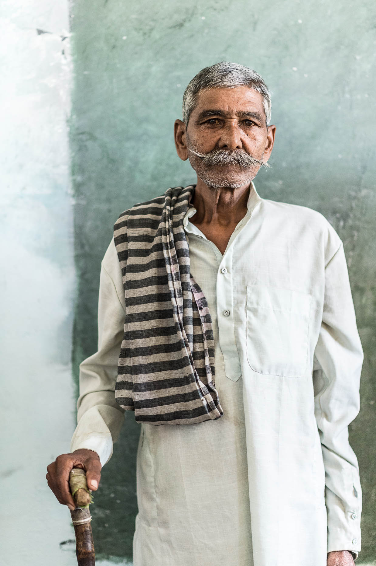 Portrait-elderly-man-India-at-clinic